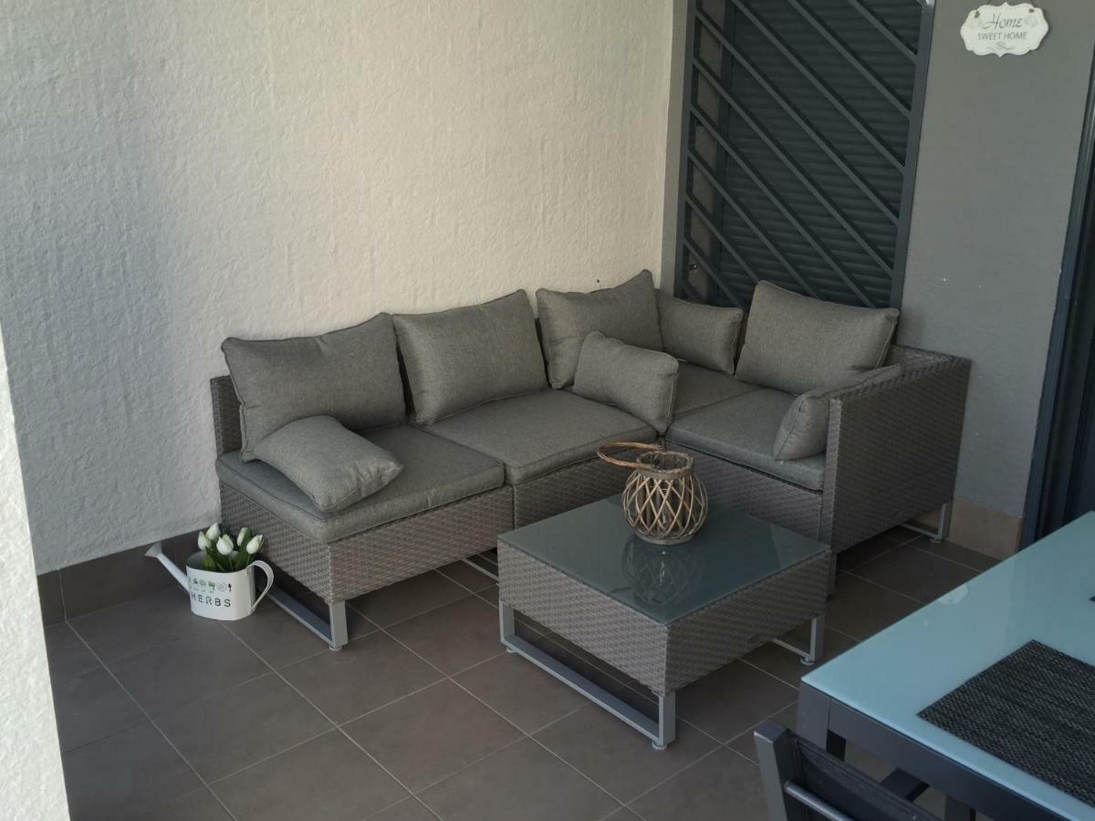 Apartment Oasisbeach La Zenia Orihuela Exterior foto